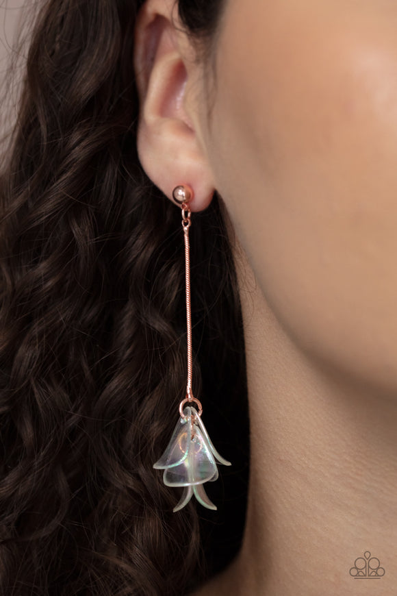 Keep Them In Suspense - Copper Post Earrings - Paparazzi Accessories