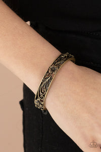 Hawaiian Essence - Brass Bracelet - Paparazzi Accessories