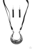 majorly-moonstruck-black-necklace-paparazzi-accessories
