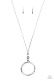 bling-into-focus-silver-necklace-paparazzi-accessories