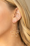 Flower Garden Fashionista - Gold Necklace - Paparazzi Accessories