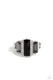 a-glitzy-verdict-black-ring-paparazzi-accessories