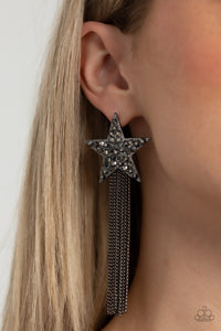 Superstar Solo - Black Post Earrings - Paparazzi Accessories