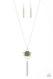 funky-fringe-green-necklace-paparazzi-accessories