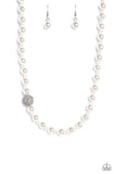 countess-chic-white-necklace-paparazzi-accessories