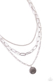 appointed-artistry-silver-necklace-paparazzi-accessories