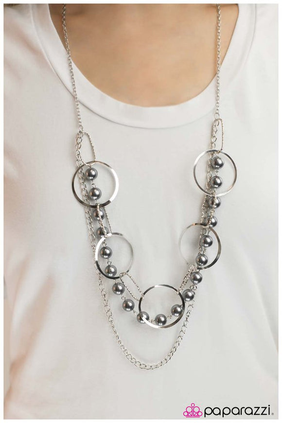 parade-of-lights-silver-necklace-paparazzi-accessories