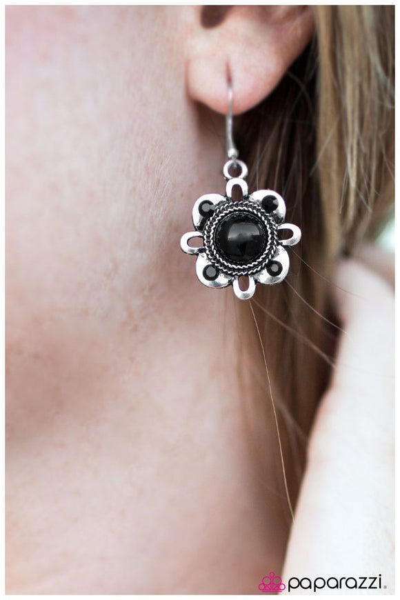 our-song-earrings-paparazzi-accessories