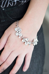 old-hollywood-bracelet-paparazzi-accessories