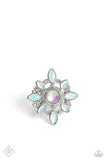 A Summer Spell - Green Ring - Paparazzi Accessories Ring Bedazzle Me Pretty Mobile Fashion Boutique