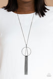 Apparatus Applique - Black Necklace - Paparazzi Accessories Necklace Bedazzle Me Pretty Mobile Fashion Boutique