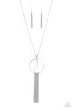 Apparatus Applique - Silver Necklace - Paparazzi Accessories Necklace Bedazzle Me Pretty Mobile Fashion Boutique