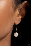 Corporate Catwalk - Gold Necklace - Paparazzi Accessories Necklace Bedazzle Me Pretty Mobile Fashion Boutique
