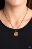 Dandelion Delight - Brass Necklace - Paparazzi Accessories Necklace Bedazzle Me Pretty Mobile Fashion Boutique