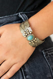 Desert Haven - Brass Bracelet - Paparazzi Accessories Bracelet Bedazzle Me Pretty Mobile Fashion Boutique