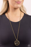 Dragonfly Daydream - Brass Necklace - Paparazzi Accessories Necklace Bedazzle Me Pretty Mobile Fashion Boutique
