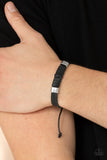 Drifter Decor - Black Bracelet - Paparazzi Accessories Bracelet Bedazzle Me Pretty Mobile Fashion Boutique