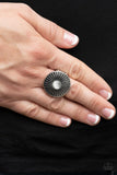 Everglade Eden - White Ring - Paparazzi Accessories Ring Bedazzle Me Pretty Mobile Fashion Boutique