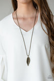 Feather Forager - Brass Necklace - Paparazzi Accessories Necklace Bedazzle Me Pretty Mobile Fashion Boutique