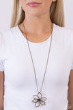 Flowering Fame - Brass Necklace - Paparazzi Accessories Necklace Bedazzle Me Pretty Mobile Fashion Boutique
