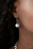 Get Off My Runway - Silver Necklace - Paparazzi Accessories Necklace Bedazzle Me Pretty Mobile Fashion Boutique