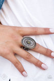 GRATE Expectations - Green Ring - Paparazzi Accessories Ring Bedazzle Me Pretty Mobile Fashion Boutique