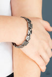 Hammered Harmony - Black Bracelet - Paparazzi Accessories Bracelet Bedazzle Me Pretty Mobile Fashion Boutique