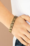 Hammered Harmony - Brass Bracelet - Paparazzi Accessories Bracelet Bedazzle Me Pretty Mobile Fashion Boutique