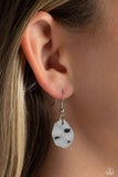 Hammered Horizons - Silver Necklace - Paparazzi Accessories Necklace Bedazzle Me Pretty Mobile Fashion Boutique