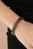 Hawaiian Essence - Brass Bracelet - Paparazzi Accessories Bracelet Bedazzle Me Pretty Mobile Fashion Boutique