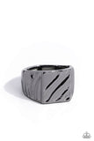 Illusion - Black Ring - Paparazzi Accessories Ring Bedazzle Me Pretty Mobile Fashion Boutique
