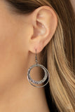 Metro Eclipse - Black Necklace - Paparazzi Accessories Necklace Bedazzle Me Pretty Mobile Fashion Boutique