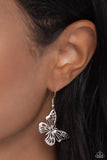 Midair Monochromatic - Silver Necklace - Paparazzi Accessories Necklace Bedazzle Me Pretty Mobile Fashion Boutique