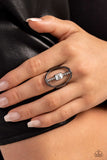 Middle of the Road - Black Ring - Paparazzi Accessories Ring Bedazzle Me Pretty Mobile Fashion Boutique