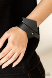 PIECE Offering - Black Bracelet - Paparazzi Accessories Bracelet Bedazzle Me Pretty Mobile Fashion Boutique