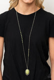 Plateau Paradise - Green Necklace - Paparazzi Accessories Necklace Bedazzle Me Pretty Mobile Fashion Boutique
