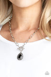 Sheen Queen - Black Necklace - Paparazzi Accessories Necklace Bedazzle Me Pretty Mobile Fashion Boutique