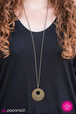 Summer Dusk - Brass Necklace - Paparazzi Accessories Necklace Bedazzle Me Pretty Mobile Fashion Boutique