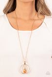 Swinging Shimmer - Gold Necklace - Paparazzi Accessories Necklace Bedazzle Me Pretty Mobile Fashion Boutique