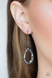 Terra Couture - Black Necklace - Paparazzi Accessories Necklace Bedazzle Me Pretty Mobile Fashion Boutique