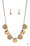 Urban Elite - Brass Necklace - Paparazzi Accessories Necklace Bedazzle Me Pretty Mobile Fashion Boutique