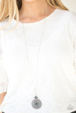 Walk On The WILDFLOWER Side - Green Necklace - Paparazzi Accessories Necklace Bedazzle Me Pretty Mobile Fashion Boutique